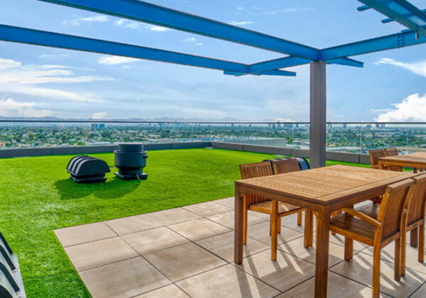 commercial-artificial-turf